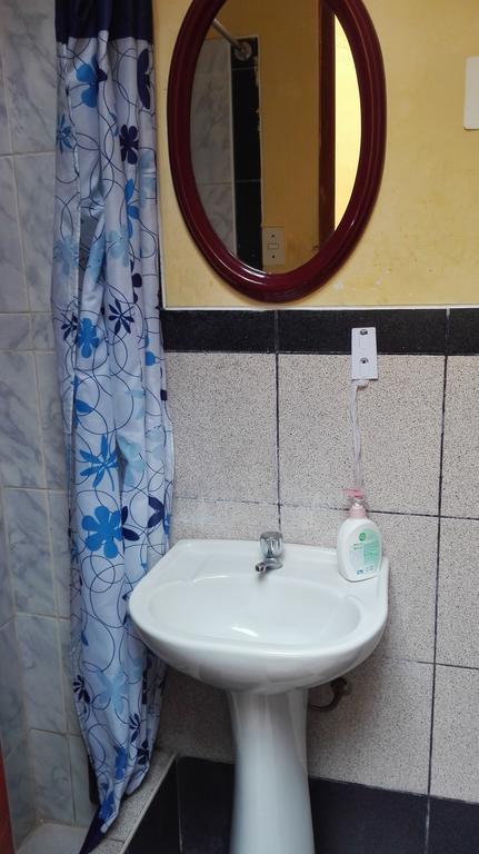 Friends House Bed & Breakfast Lima Luaran gambar