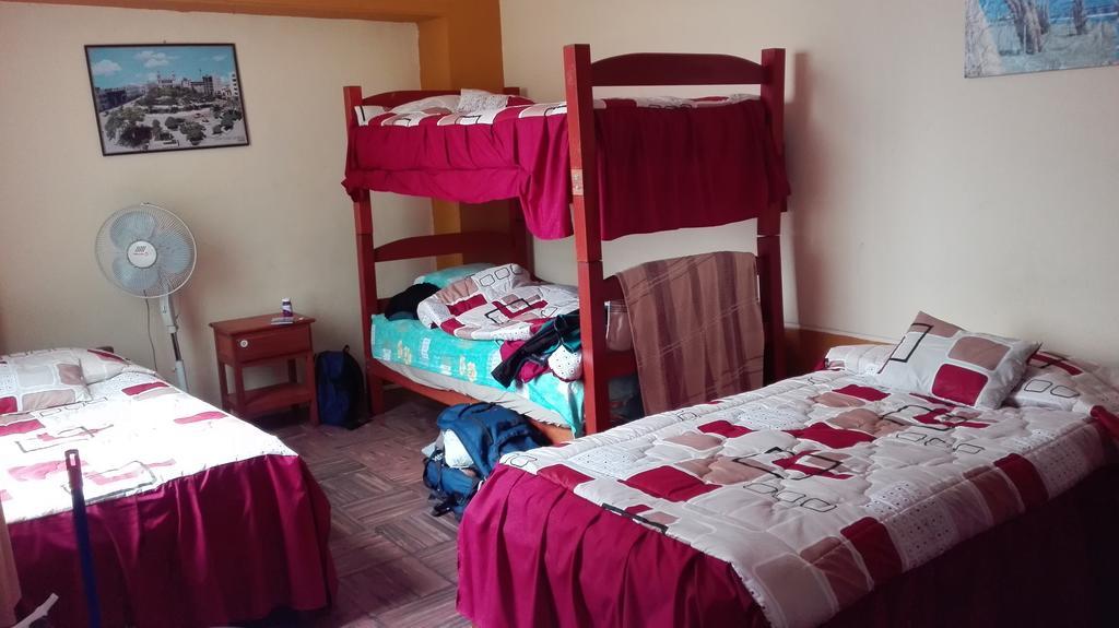 Friends House Bed & Breakfast Lima Luaran gambar